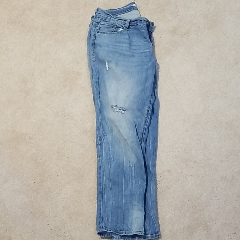 Women's boyfriend jeans